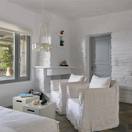 Seafront With Private Dock On The Sea Ferienhaus *