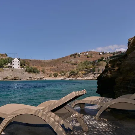 Seafront With Private Dock On The Sea 펜션