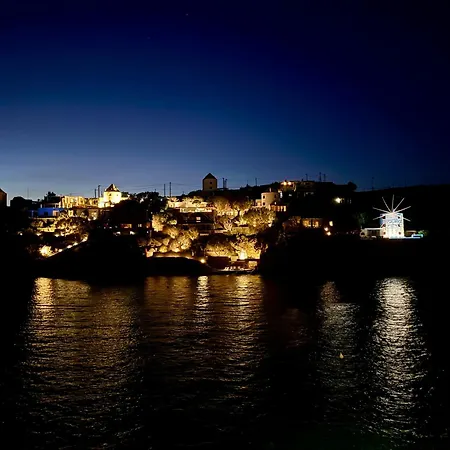 펜션 Seafront With Private Dock On The Sea