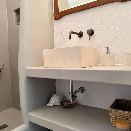 Seafront With Private Dock On The Sea Сasa de vacaciones *