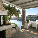 Ferienhaus Seafront With Private Dock On The Sea Koundouros