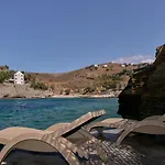 Seafront With Private Dock On The Sea Ferienhaus