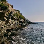 Seafront With Private Dock On The Sea * Koundouros