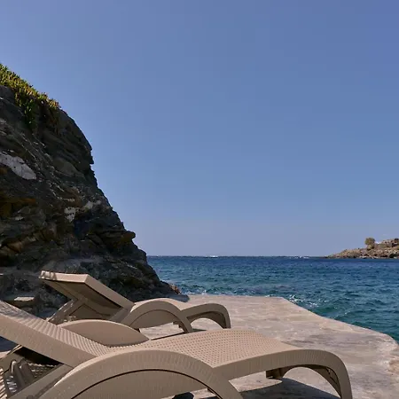 Seafront With Private Dock On The Sea بيت للعطل *