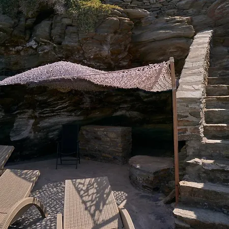 Seafront With Private Dock On The Sea *