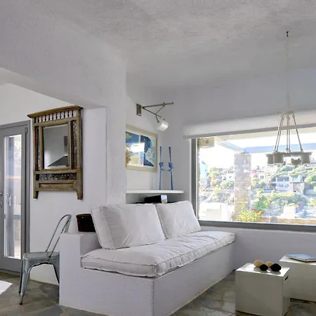 Seafront With Private Dock On The Sea Dom wakacyjny Koundouros