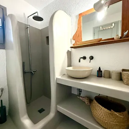 Seafront With Private Dock On The Sea Koundouros