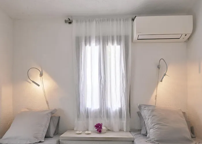 Semesterbostad Seafront With Private Dock On The Sea *