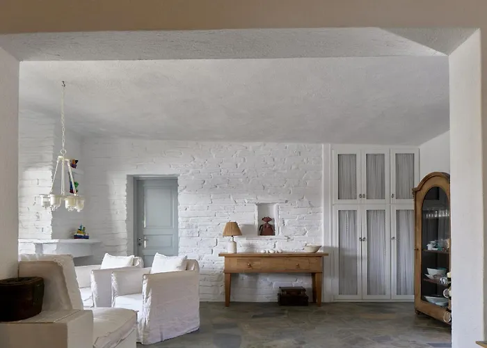 Seafront With Private Dock On The Sea Semesterbostad *