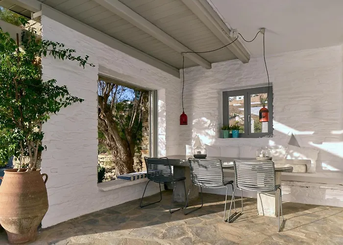 Semesterbostad Seafront With Private Dock On The Sea Koundouros