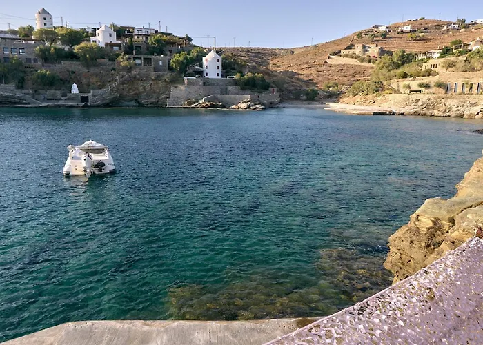 Seafront With Private Dock On The Sea * Koundouros
