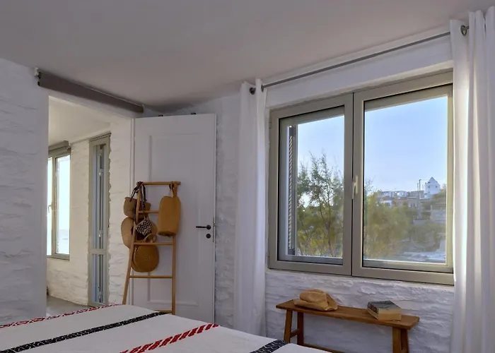 Seafront With Private Dock On The Sea Semesterbostad *