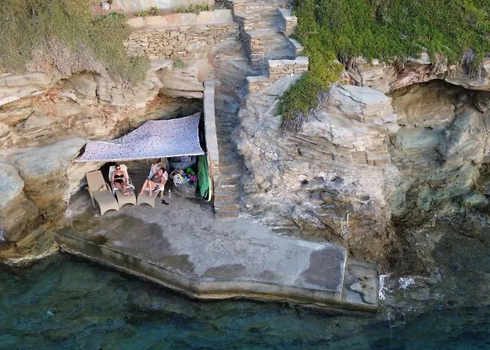 Semesterbostad Seafront With Private Dock On The Sea