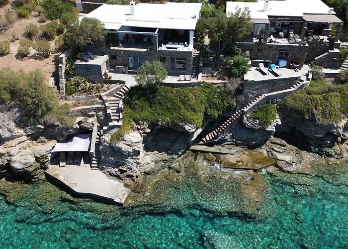 Semesterbostad Seafront With Private Dock On The Sea Koundouros