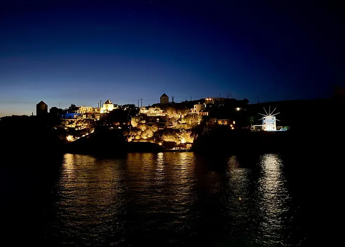 Semesterbostad Seafront With Private Dock On The Sea