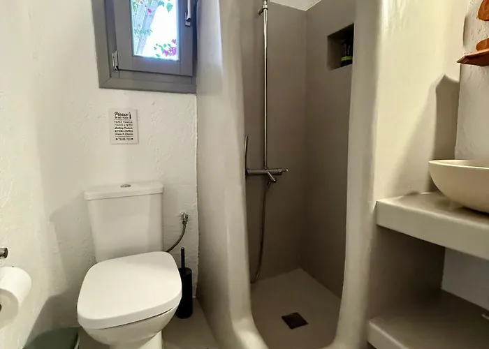 Seafront With Private Dock On The Sea Semesterbostad Koundouros