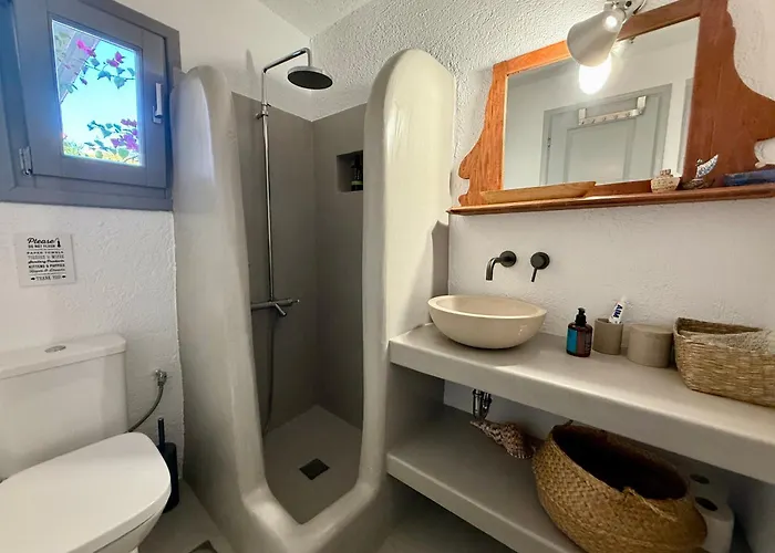 Semesterbostad Seafront With Private Dock On The Sea *