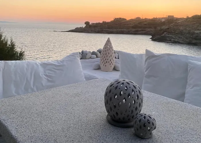 Seafront With Private Dock On The Sea Semesterbostad Koundouros